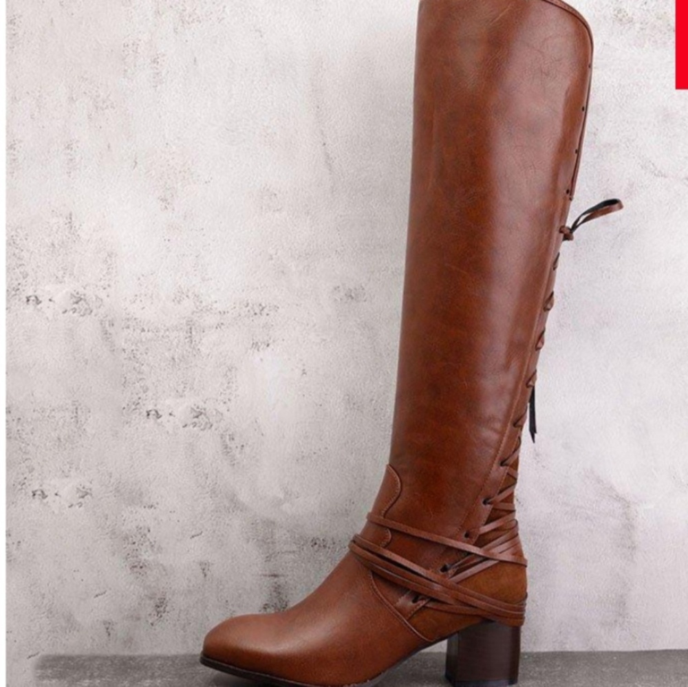 Cute Brown Boots size 10 Never worn